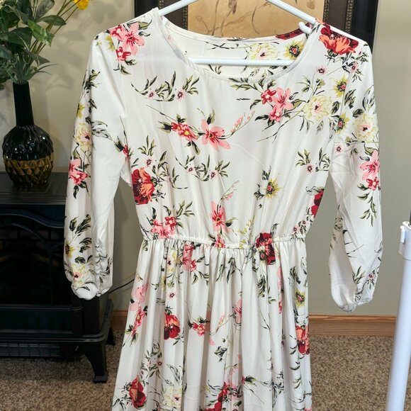 Floral Evening Maxi Dress With Huge Flare - Picture 1 of 2